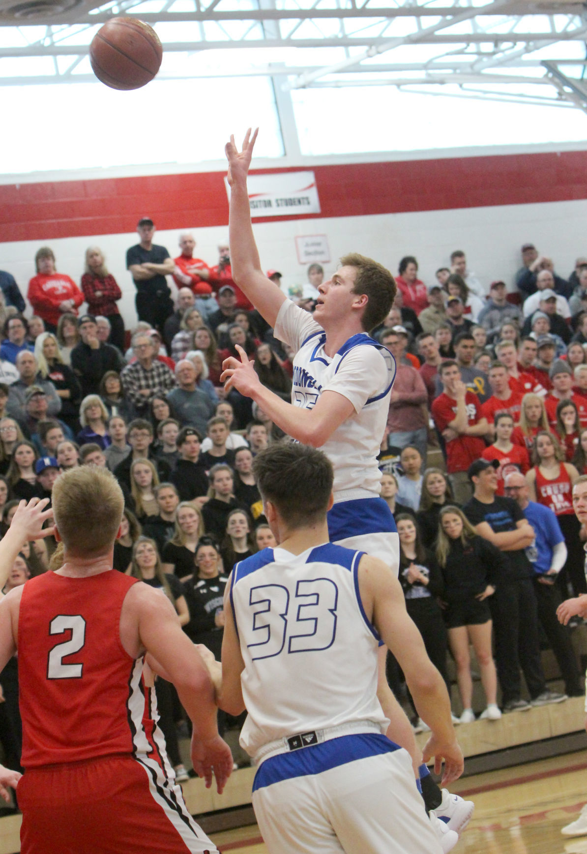 McDonell boys basketball vs Luck at Chi-Hi 3-9-19